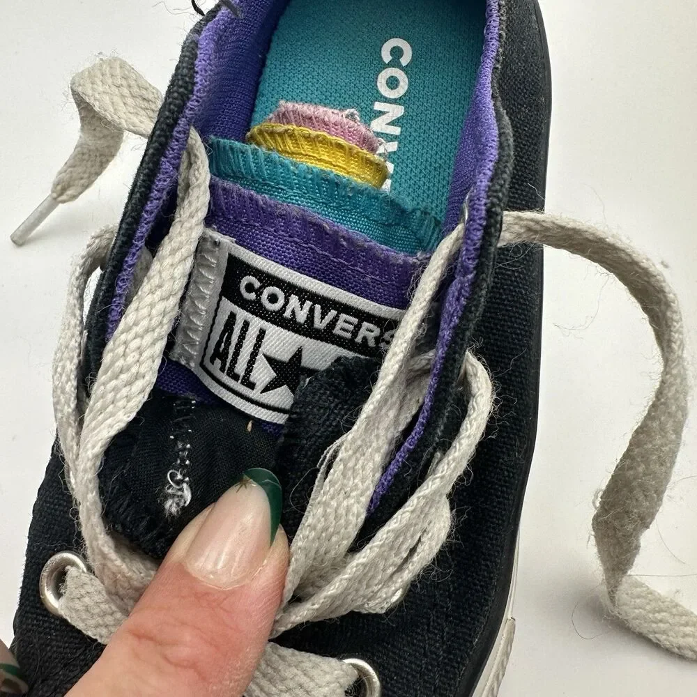 Converse good preowned